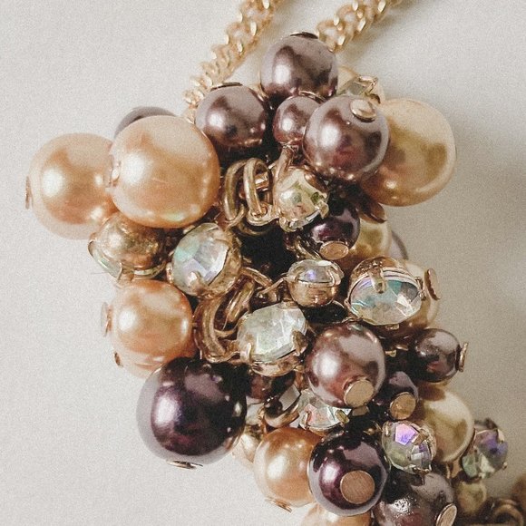 Pearl Grape Bunch Cluster Pendant Chain Necklace - Picture 6 of 10